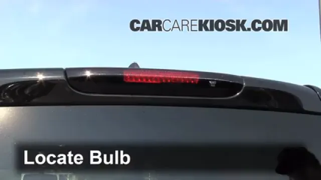 2006 Land Rover LR3 SE 4.4L V8 Luces Luz de freno central (reemplazar foco)